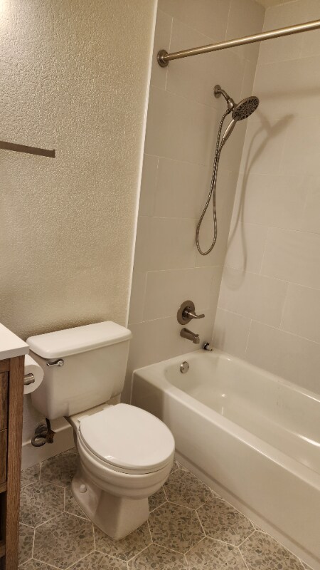 4575 Bomark Way in Sacramento, CA - Building Photo - Building Photo