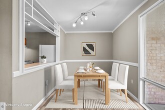558 Wilson Bridge Dr in Oxon Hill, MD - Building Photo - Building Photo
