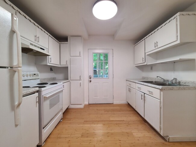 property at 460 W Napier Ave