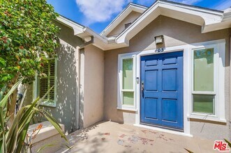 403 N Bronson Ave in Los Angeles, CA - Building Photo - Building Photo