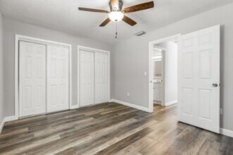 5642 River Rd in New Port Richey, FL - Building Photo - Building Photo