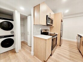 501 Beacon St, Unit 1 in Boston, MA - Building Photo