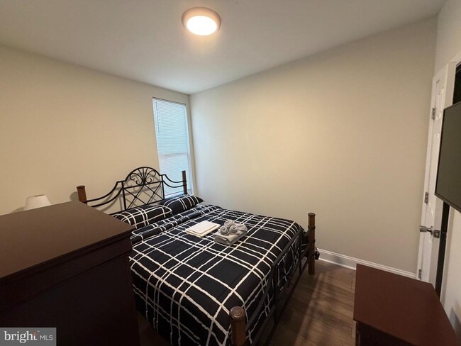 5933 Ogontz Ave in Philadelphia, PA - Building Photo - Building Photo