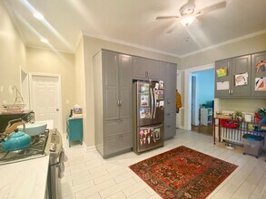 8 Eld St in New Haven, CT - Building Photo - Building Photo