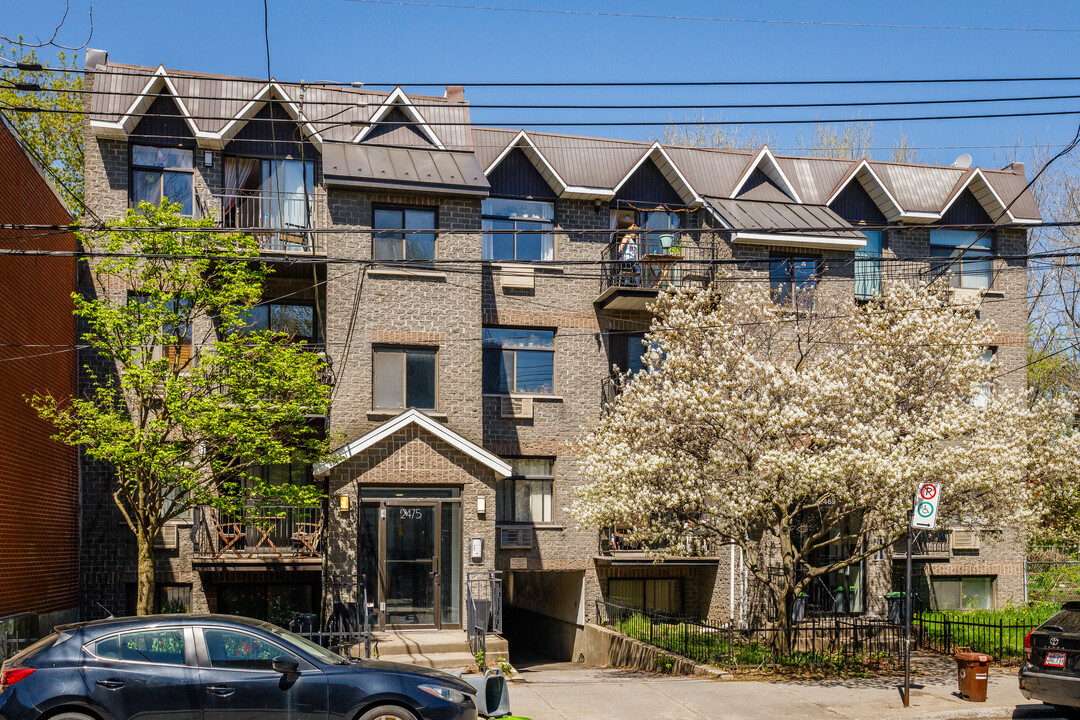 2469 Knox St in Montréal, QC - Building Photo