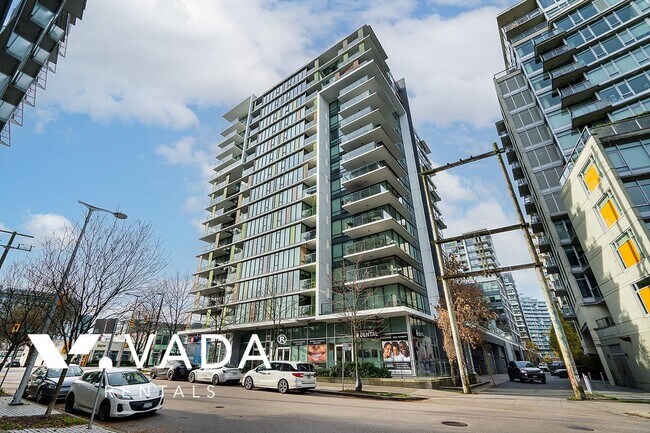 1783 Manitoba St in Vancouver, BC - Building Photo - Building Photo