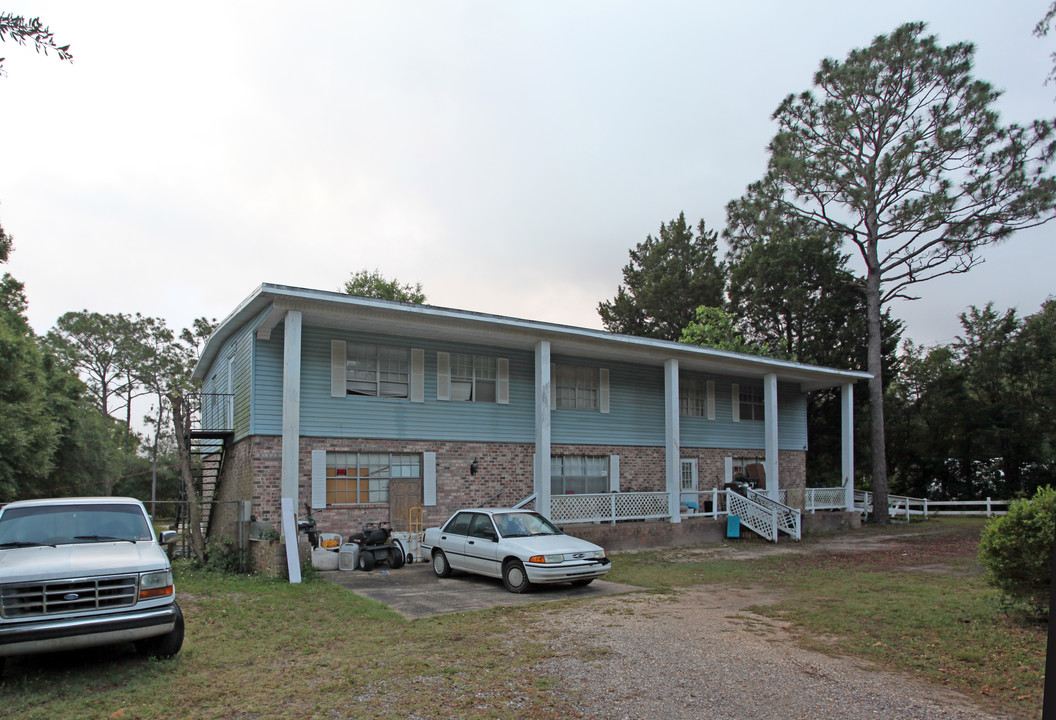 7660 Kipling St in Pensacola, FL - Foto de edificio