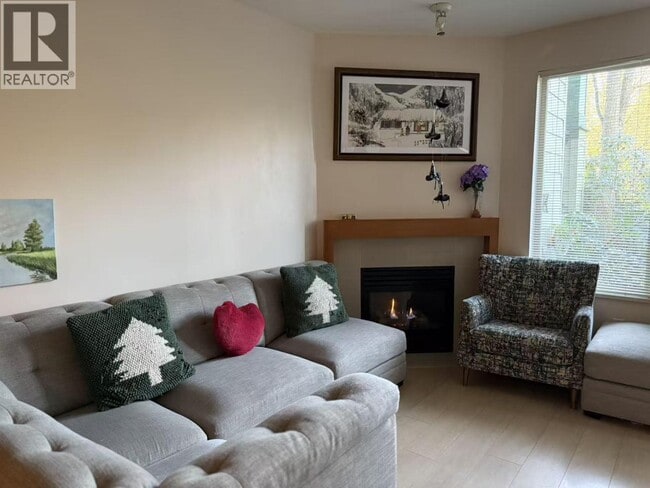 2559 East Mall in Vancouver, BC - Building Photo - Building Photo