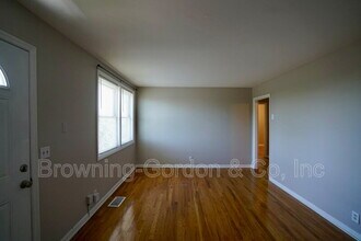 2101 Eastwood Ave in Nashville, TN - Building Photo - Building Photo