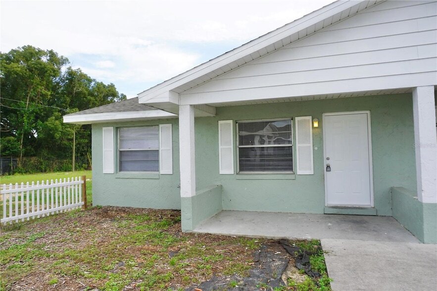 2571 Elm Ave, Unit 0804 in Lake Wales, FL - Building Photo