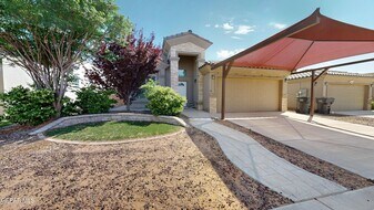 13648 Samlesbury Ave in Horizon City, TX - Building Photo