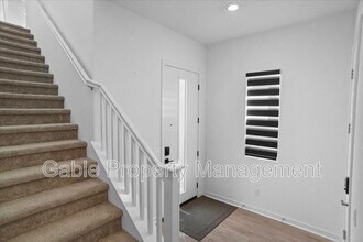 27468 Flycatcher Pl in Valencia, CA - Building Photo - Building Photo