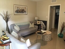 1105 NE 15th St, Unit 2 in Fort Lauderdale, FL - Building Photo