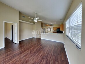 100 Fieldstream North Blvd in Orlando, FL - Building Photo - Building Photo