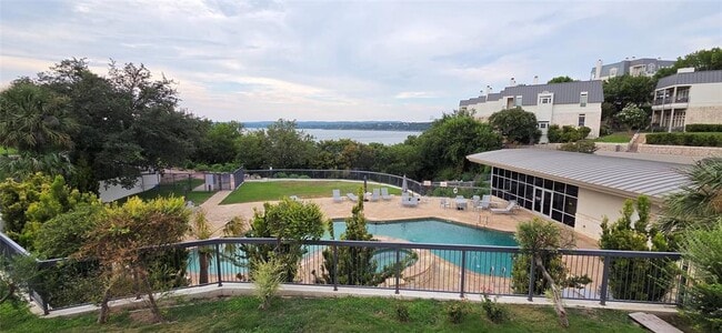 2918 Ranch to Market Rd 620 in Austin, TX - Building Photo - Building Photo