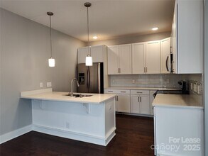 1506 Peridoe Point Ln in Charlotte, NC - Building Photo - Building Photo