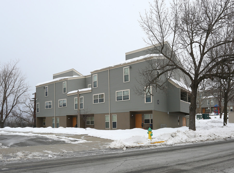 Hudson Terrace Apartments in Hudson, NY - Building Photo