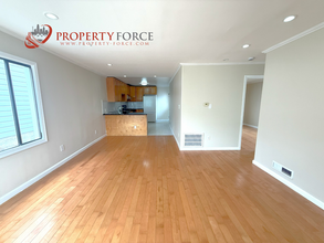1024 Schwerin St in Daly City, CA - Building Photo - Building Photo