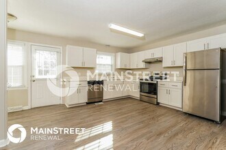 231 Lori Ln in Winston-Salem, NC - Foto de edificio - Building Photo