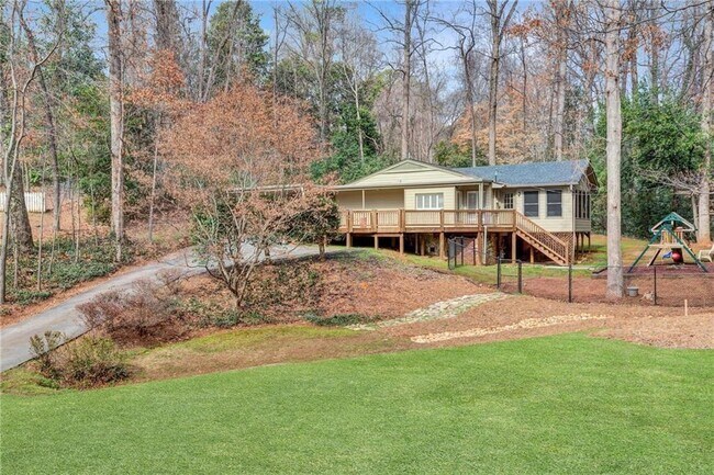 155 Worth Dr NW in Atlanta, GA - Building Photo - Building Photo