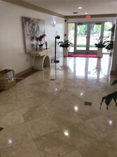 1455 N Treasure Dr in North Bay Village, FL - Building Photo - Building Photo