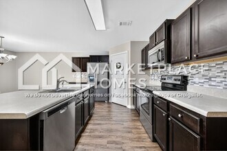 2758 Lily Cir in Northport, AL - Foto de edificio - Building Photo