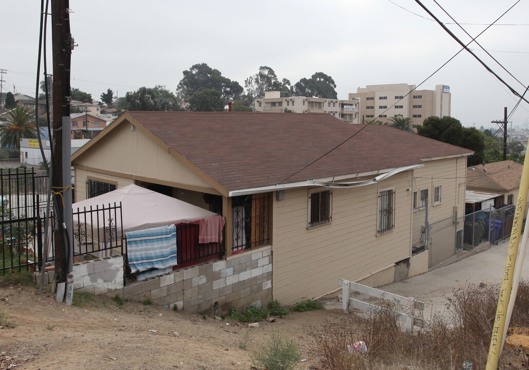 2525-2529 Market St in San Diego, CA - Building Photo