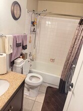 932 22nd Ave S in Seattle, WA - Foto de edificio - Building Photo