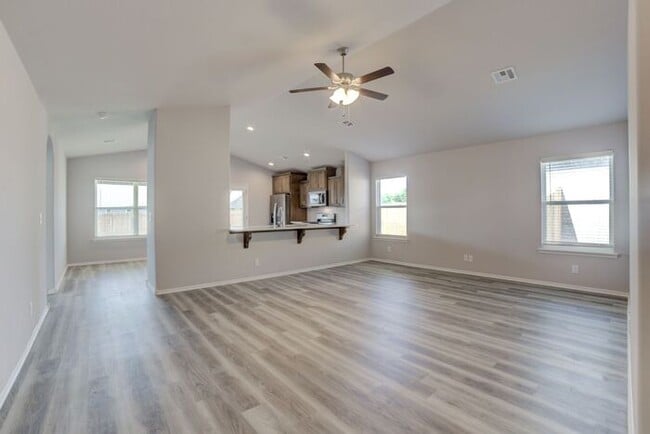 2005 W Charlotte Pl in Broken Arrow, OK - Building Photo - Building Photo