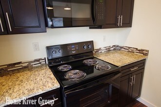 1530 W Ann Taylor St-Unit -104 in Meridian, ID - Building Photo - Building Photo