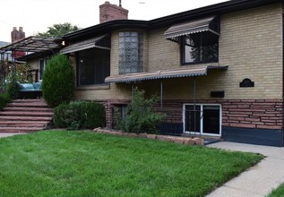 3061 W 37th Ave in Denver, CO - Foto de edificio - Building Photo