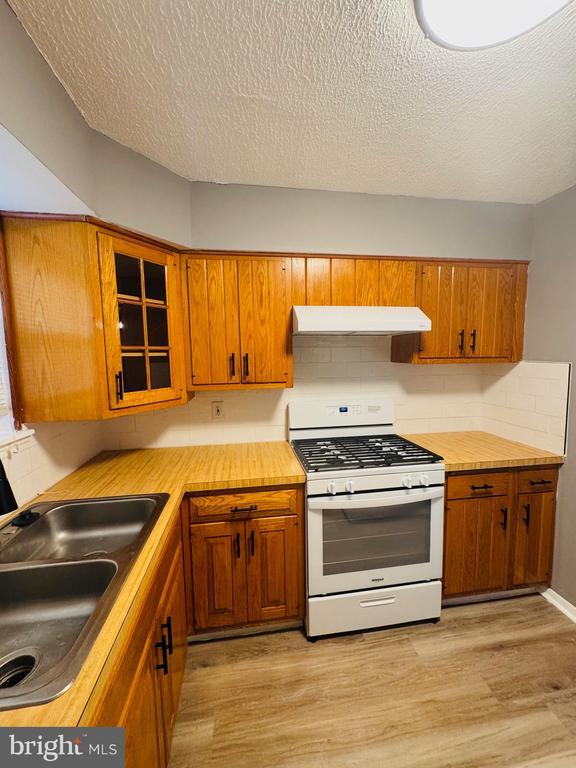 1145 E Sydney St in Philadelphia, PA - Building Photo - Building Photo
