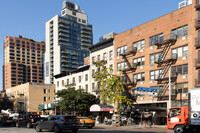 647 Second Ave in New York, NY - Foto de edificio - Building Photo