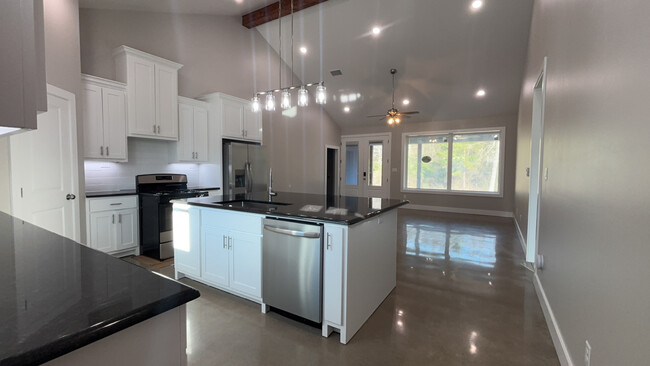 12542 Vinson Cir, Unit 12542 in Tyler, TX - Foto de edificio - Building Photo