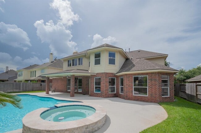 2373 Indigo Harbour Ln in League City, TX - Building Photo - Building Photo
