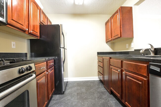 2019 Dixie Belle Dr in Orlando, FL - Building Photo - Building Photo