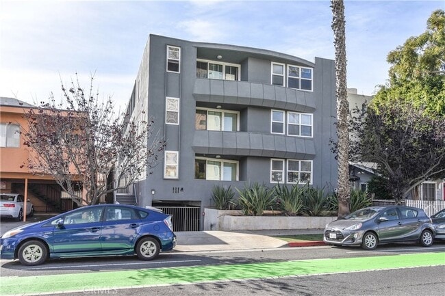 property at 1114 6th St