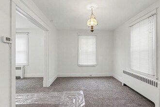 218-222 S Sporting Hill Rd in Mechanicsburg, PA - Building Photo - Building Photo