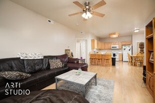 331 Belmont Pl in Provo, UT - Building Photo