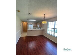 7989 Stonebrook Dr in Pensacola, FL - Building Photo - Building Photo