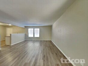 1405 Bluestem Dr in Greenwood, IN - Building Photo - Building Photo