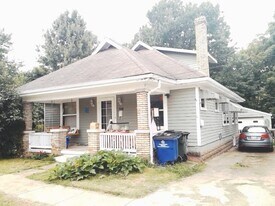 360 Bucoto Ct in Lexington, KY - Building Photo