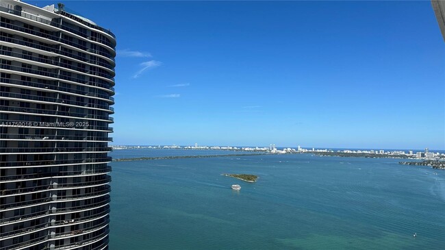 property at 1750 N Bayshore Dr