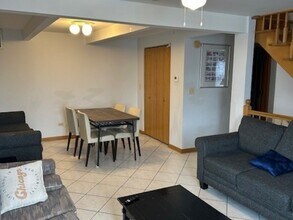 915 E Oakton St in Des Plaines, IL - Building Photo - Building Photo