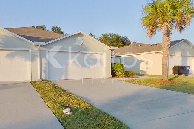 9119 Aegean Cir in Lehigh Acres, FL - Building Photo - Building Photo