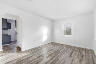 9614 Schaefer Hwy in Detroit, MI - Building Photo - Building Photo