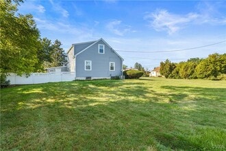 105 Cooper Ave in Yorkville, NY - Building Photo - Building Photo