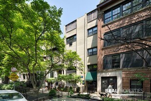 1435 N Dearborn St, Unit A in Chicago, IL - Building Photo