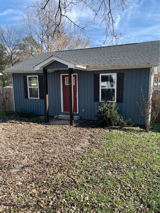 property at 160 Dixie Dr