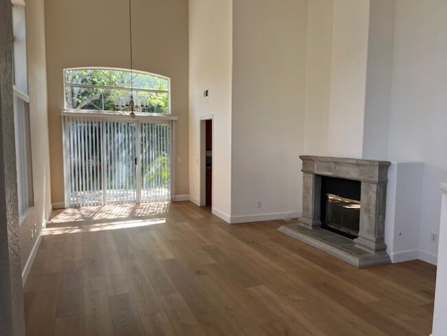 4296 Conquistador in Oceanside, CA - Foto de edificio - Building Photo